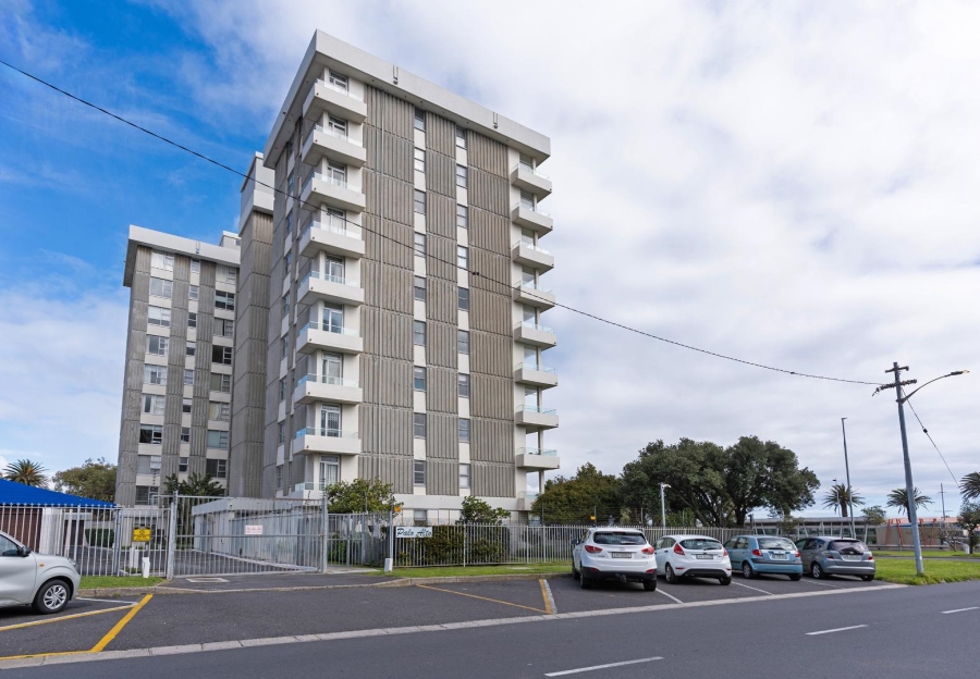 1 Bedroom Property for Sale in Milnerton Western Cape